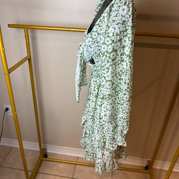 CHARMING CHARLIE RUFFLE DRESS (MED) - Picture 7 of 12